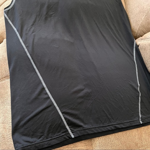 Everlast EverDri Sleeveless Men’s Shirt - Picture 2 of 3